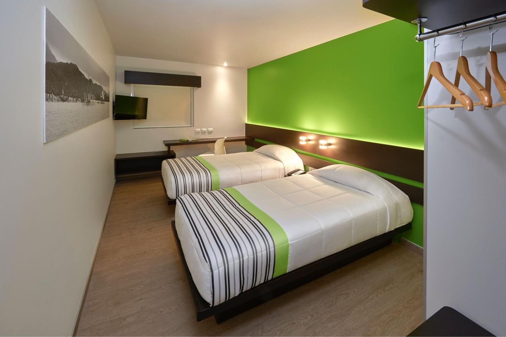 City Express Junior By Marriott Toluca Zona Industrial المظهر الخارجي الصورة